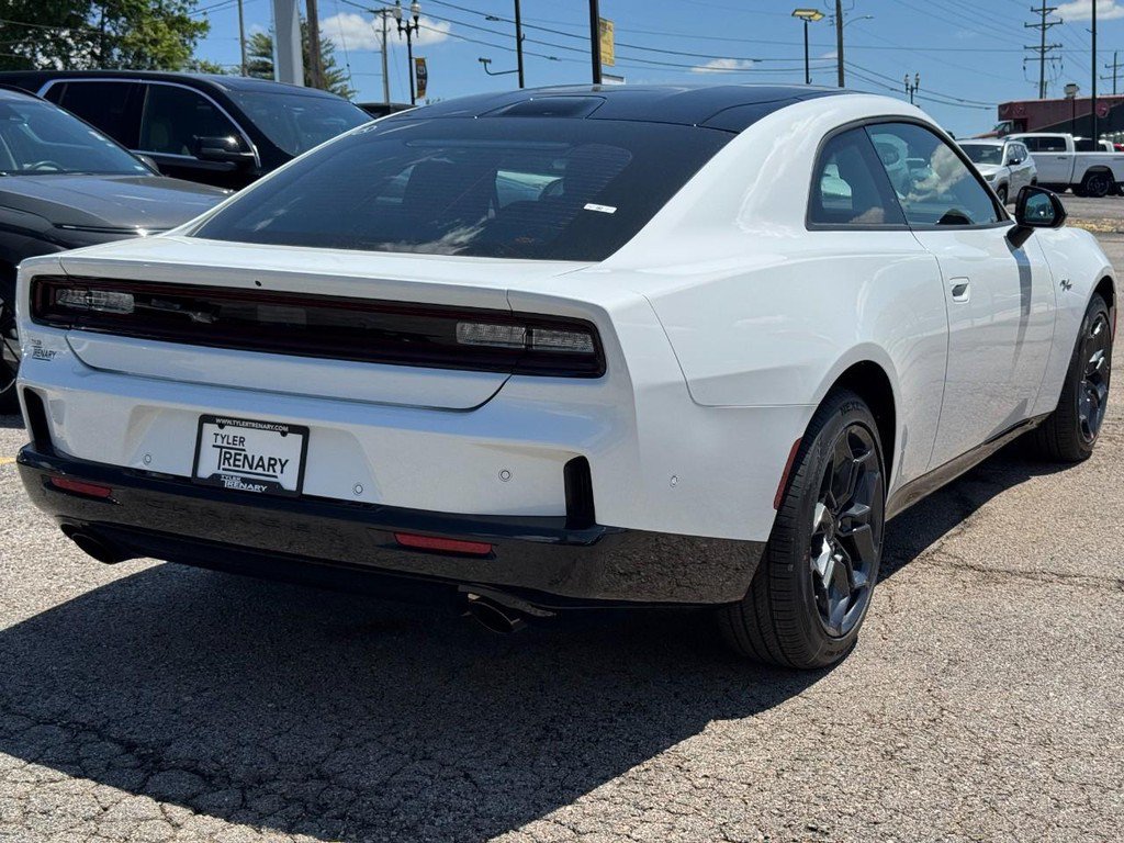 New 2026 Dodge Charger R/T AWD/4WD image 4