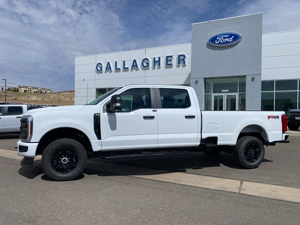 New 2026 Ford F350 4x4 Crew Cab Super Duty image 29