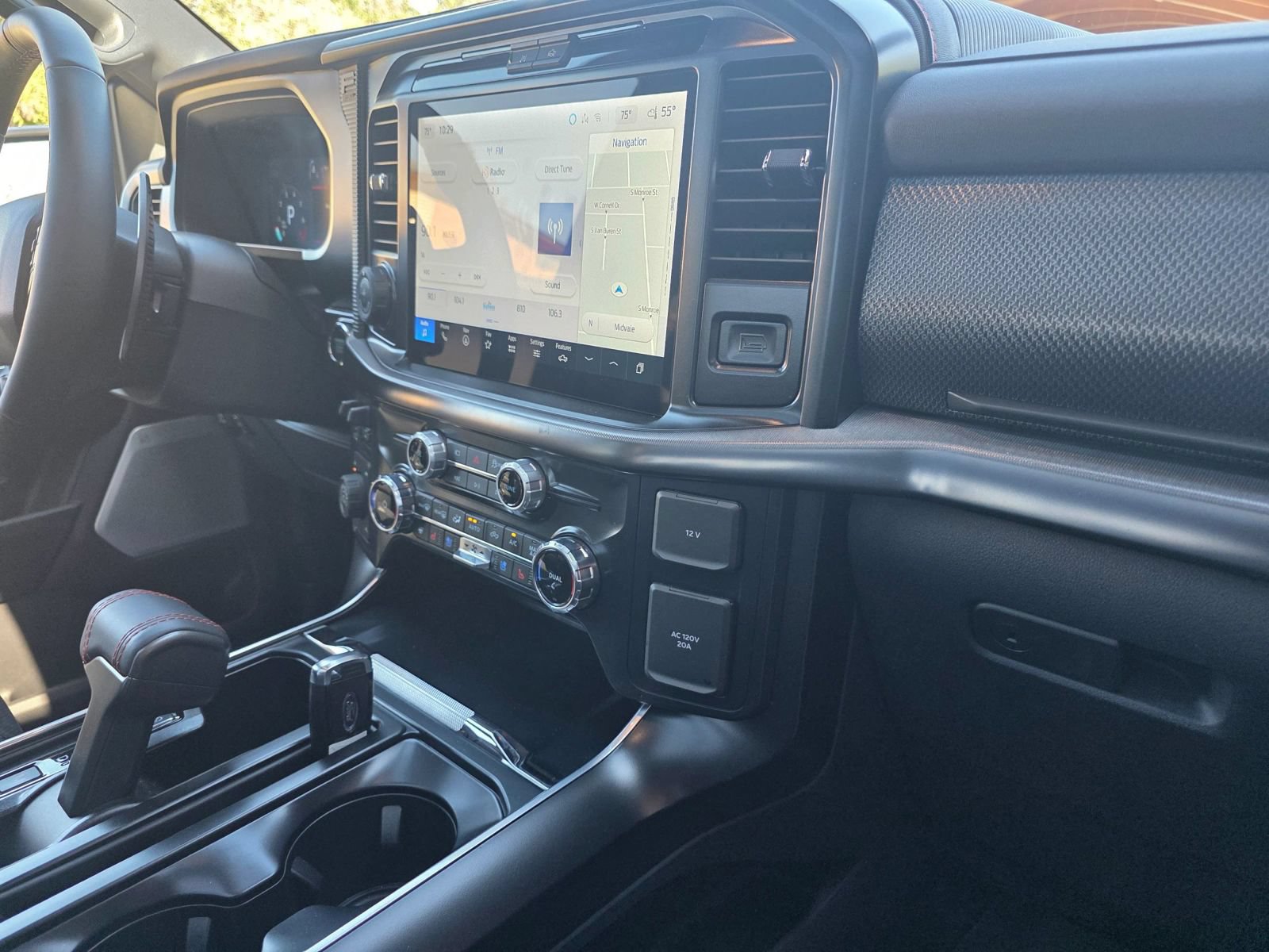 Used 2025 Ford F150 Raptor AWD/4WD image 43