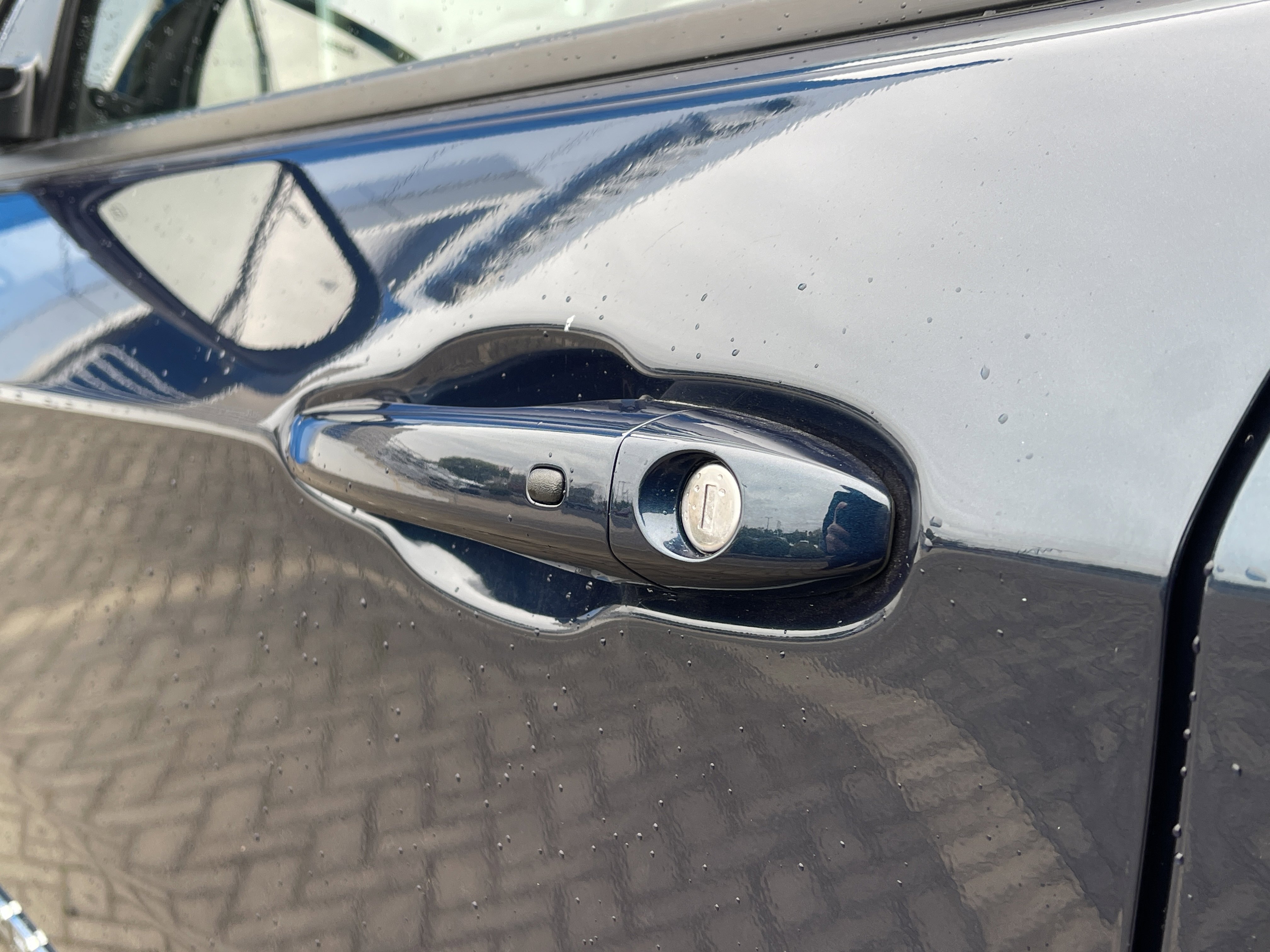 Used 2024 Jeep Compass Latitude image 14