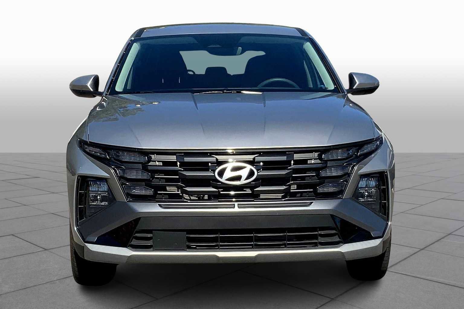 Used 2025 Hyundai Tucson SE image 5