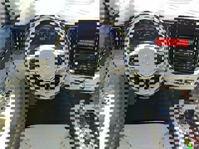 New 2026 Volvo XC90 B6 Ultra image 5