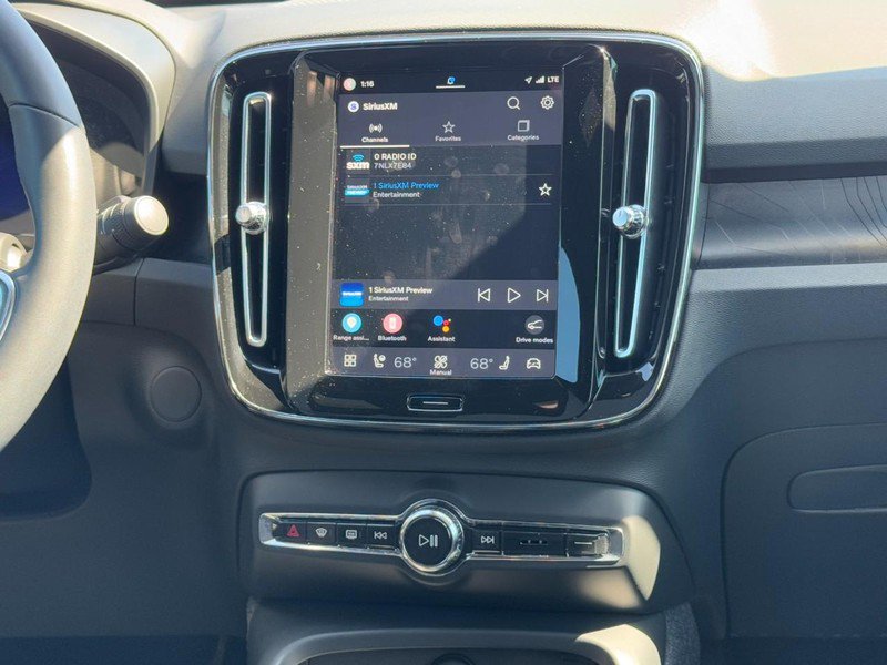 Certified 2023 Volvo C40 P8 Recharge Ultimate image 14