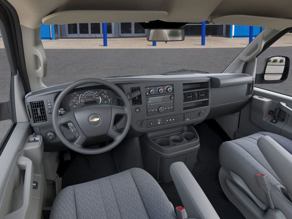 New 2025 Chevrolet Express 3500 Work Van w/ Power Convenience Package image 15
