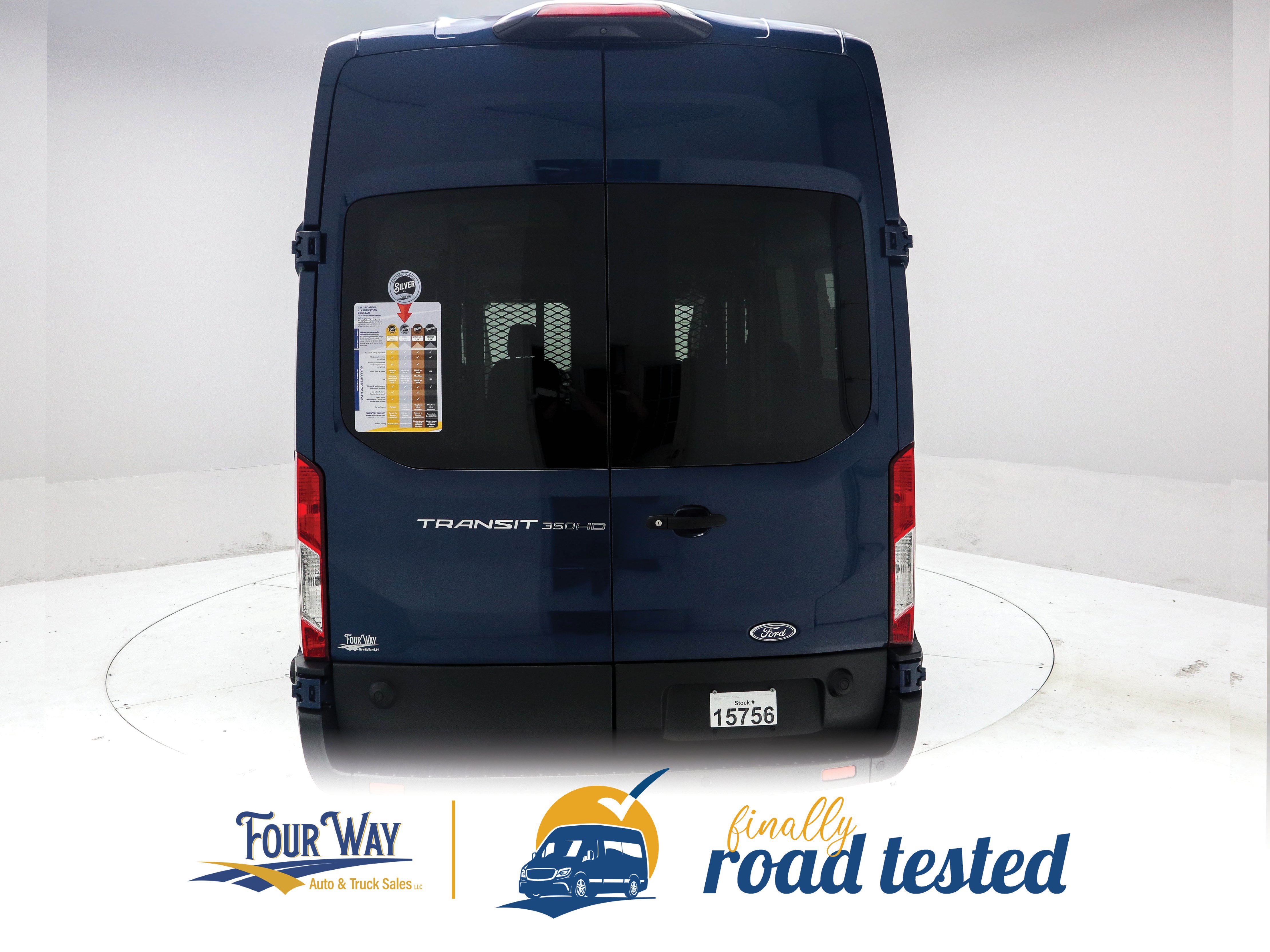 Used 2019 Ford Transit 350 XL RWD image 5