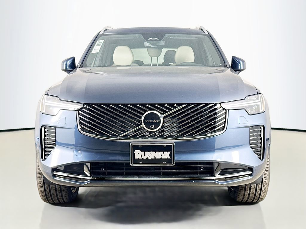 Certified 2026 Volvo XC90 B6 Plus w/ Protection Package Premier AWD/4WD image 2
