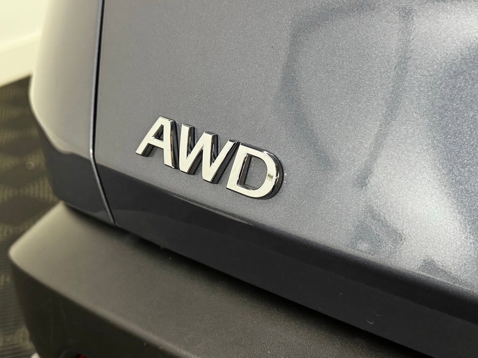 Used 2024 INFINITI QX60 Luxe AWD/4WD image 7