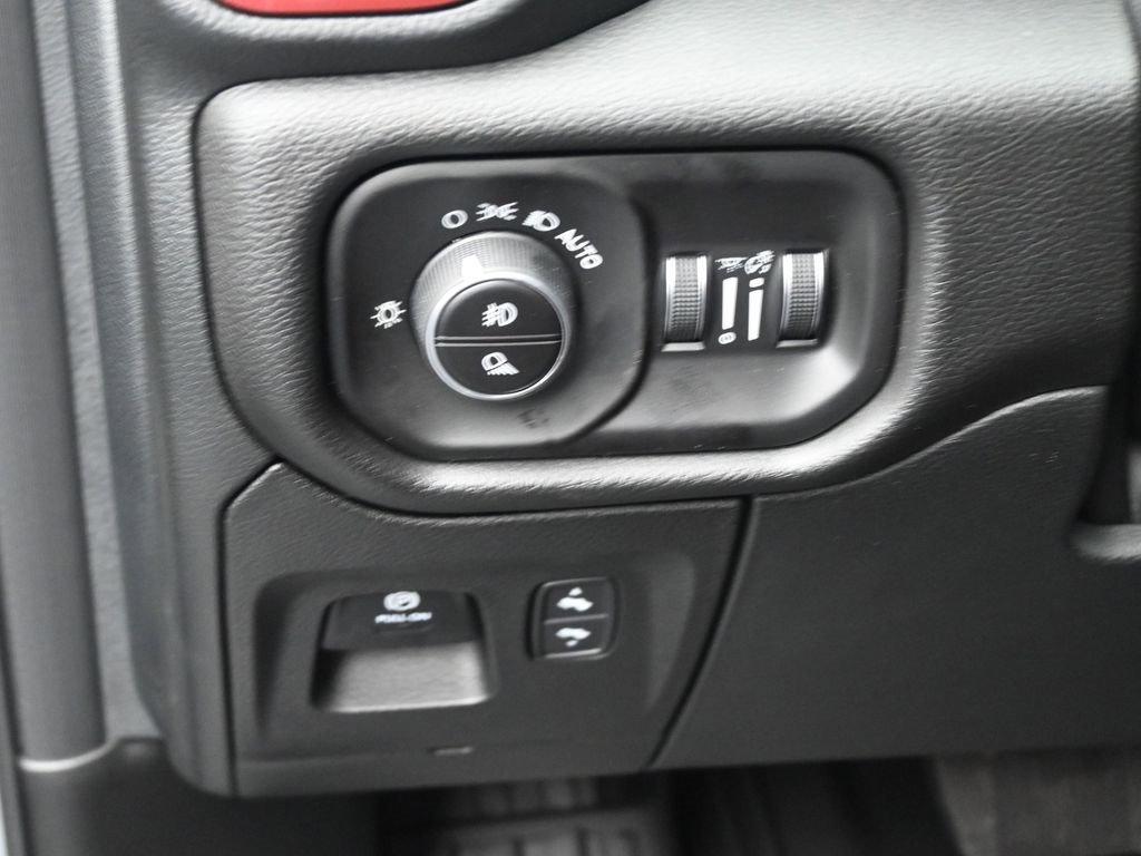 New 2026 RAM 1500 Rebel w/ Rebel Level 1 Equipment Group image 18