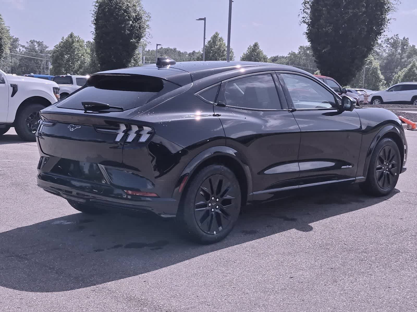New 2026 Ford Mustang Mach-E Premium w/ Sport Appearance Package AWD/4WD image 8