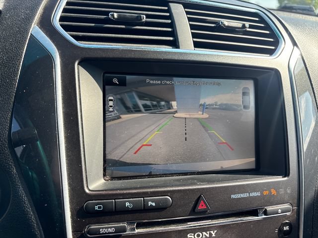 Used 2016 Ford Explorer Limited w/ Equipment Group 301A AWD/4WD image 26