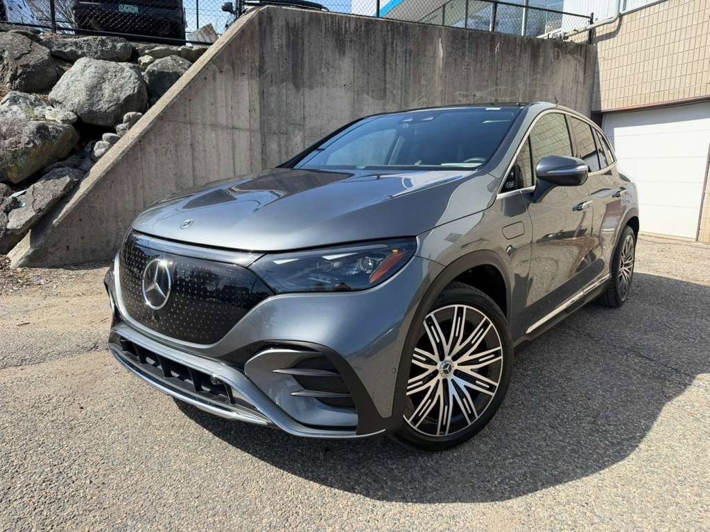 Used 2023 Mercedes-Benz EQE 500 4MATIC SUV image 1