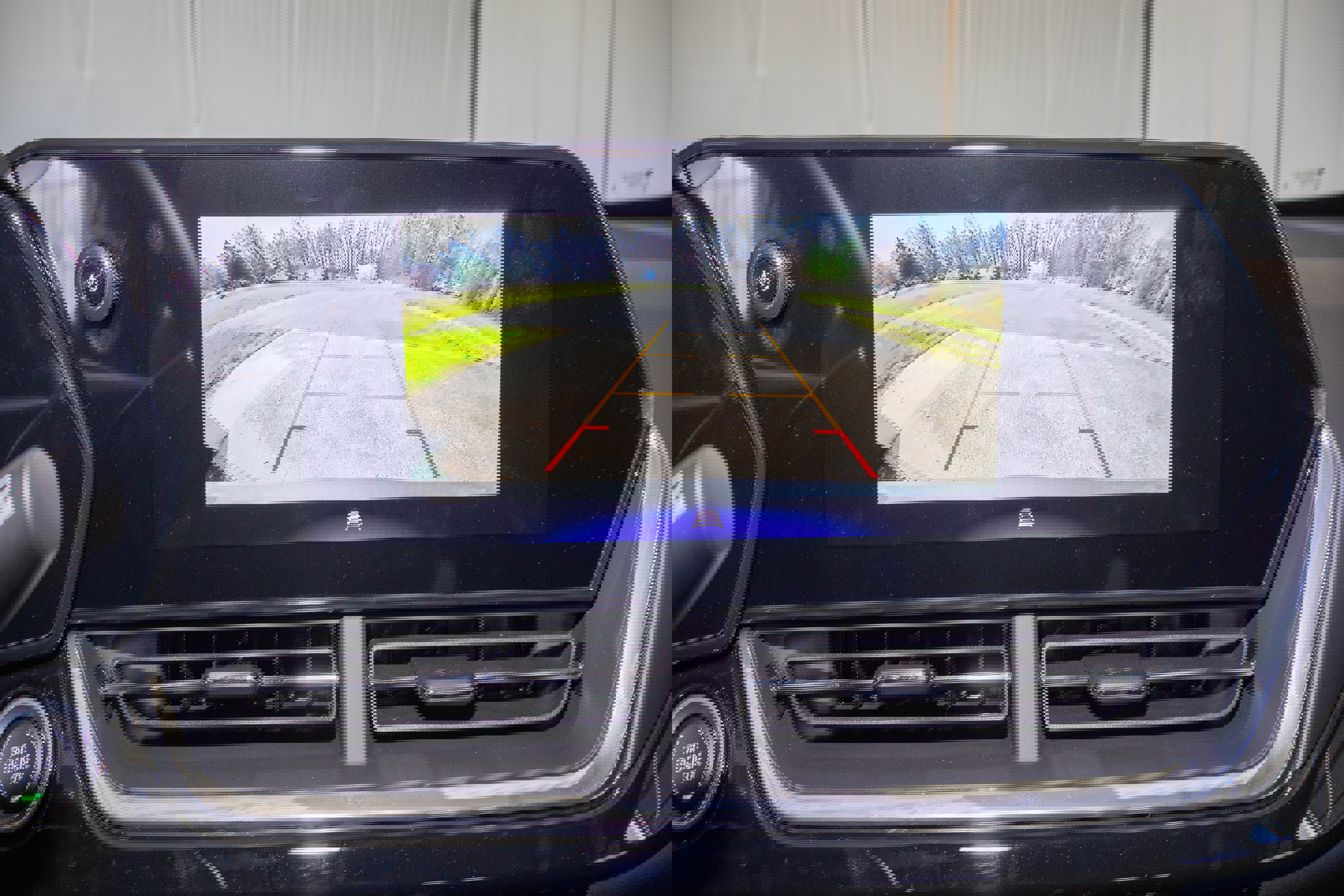 New 2026 Chevrolet Trax RS w/ Sunroof Package image 15