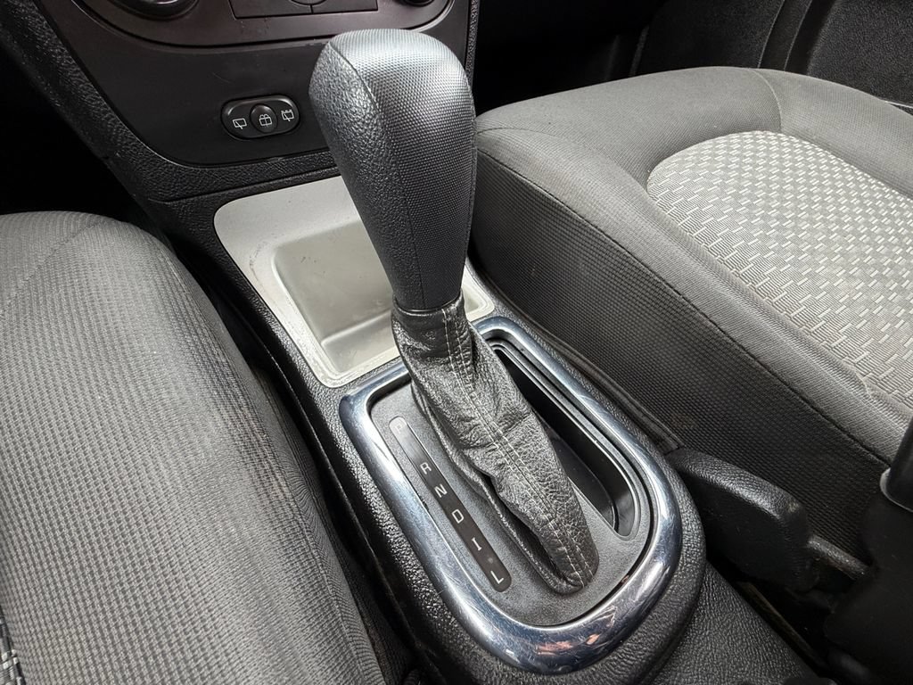 Used 2011 Chevrolet HHR LS FWD image 22