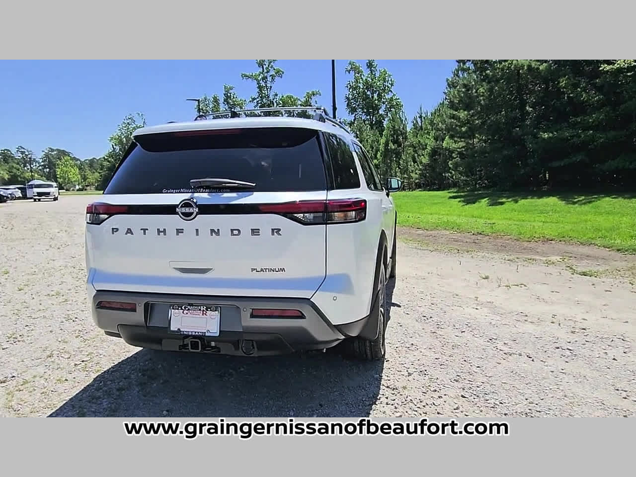 New 2026 Nissan Pathfinder Platinum FWD image 31