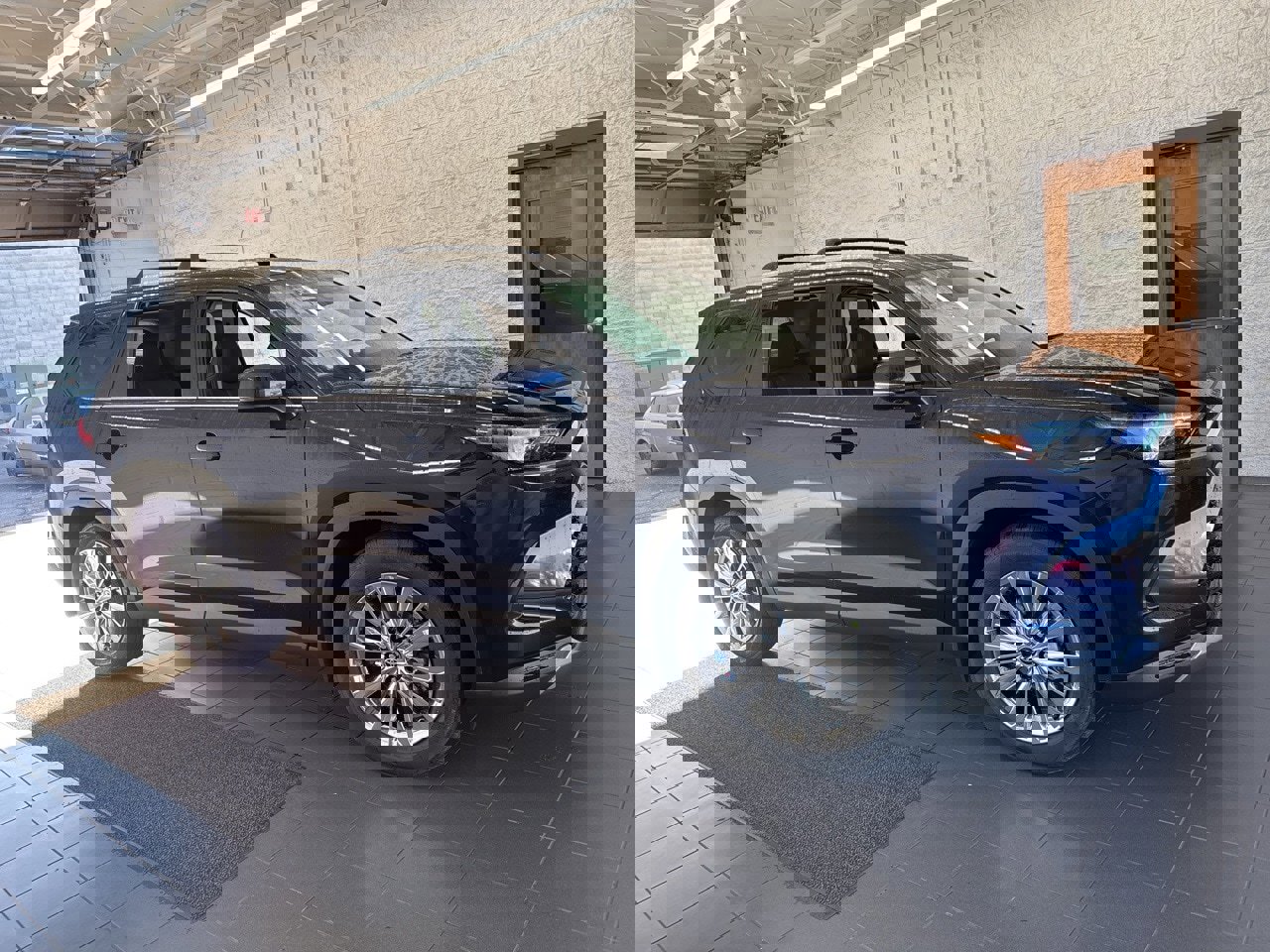 New 2026 Toyota Grand Highlander Platinum image 1