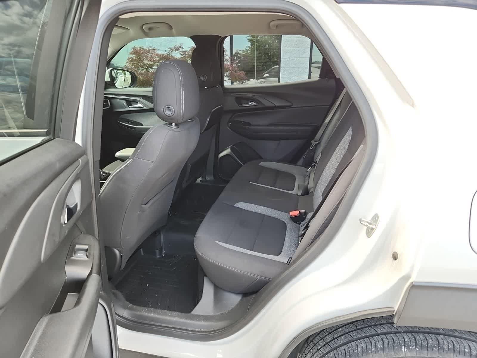 Used 2021 Chevrolet TrailBlazer LT w/ Convenience Package AWD/4WD image 26