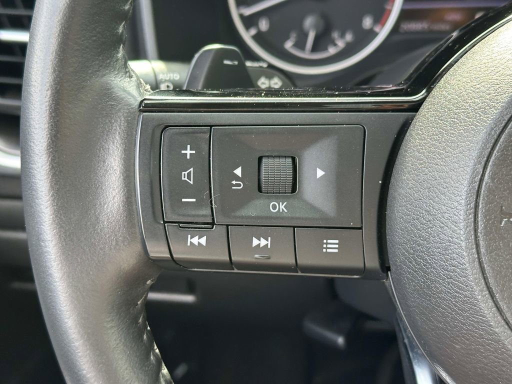 Certified 2023 Nissan Rogue SV w/ SV Premium B Package image 21