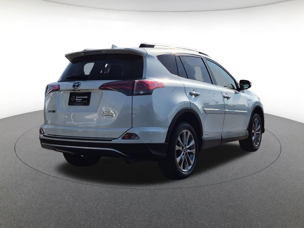 Used 2018 Toyota RAV4 Limited w/ Advanced Technology Package AWD/4WD image 5