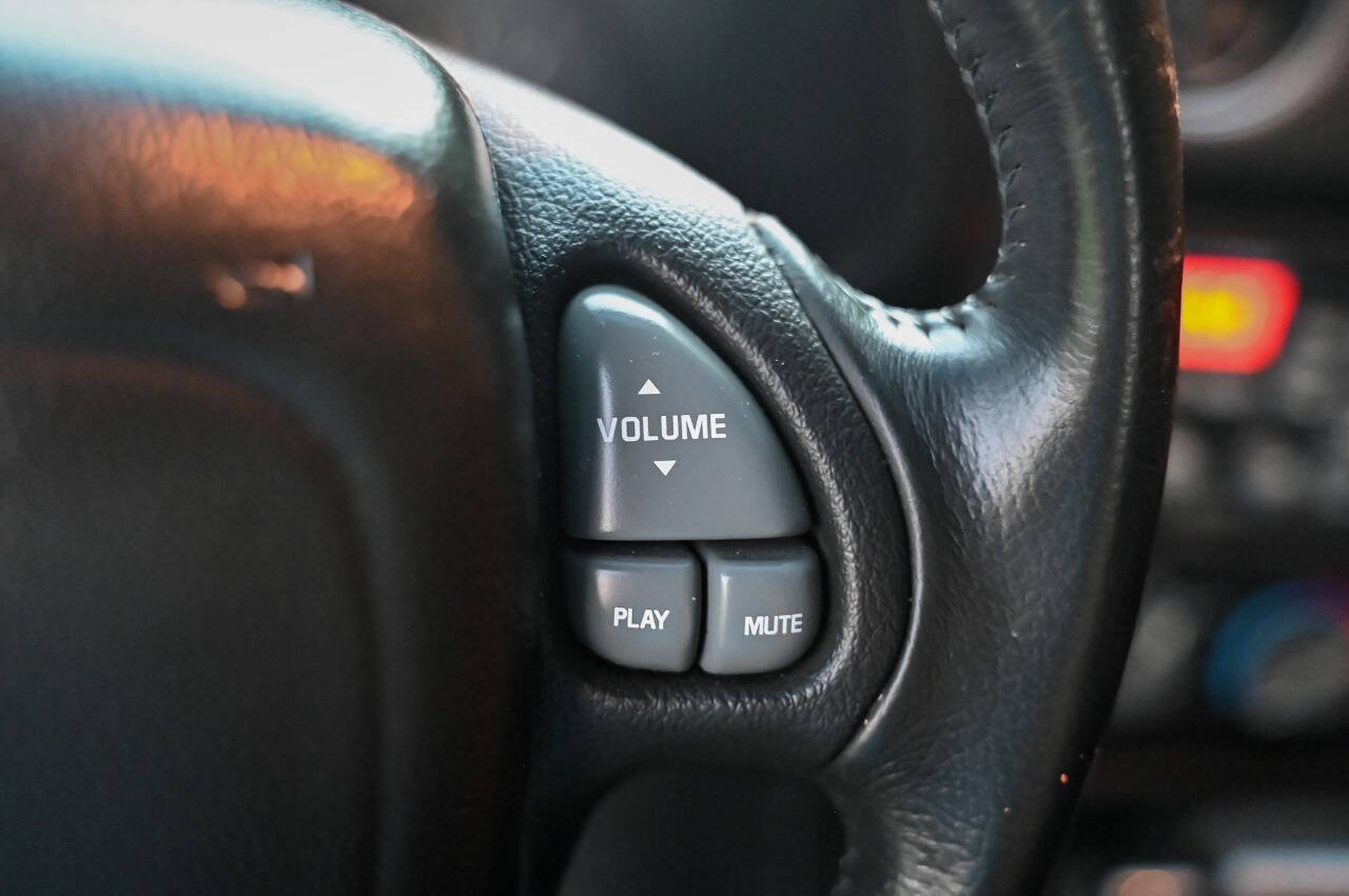 Used 2002 Pontiac Firebird Trans Am RWD image 93