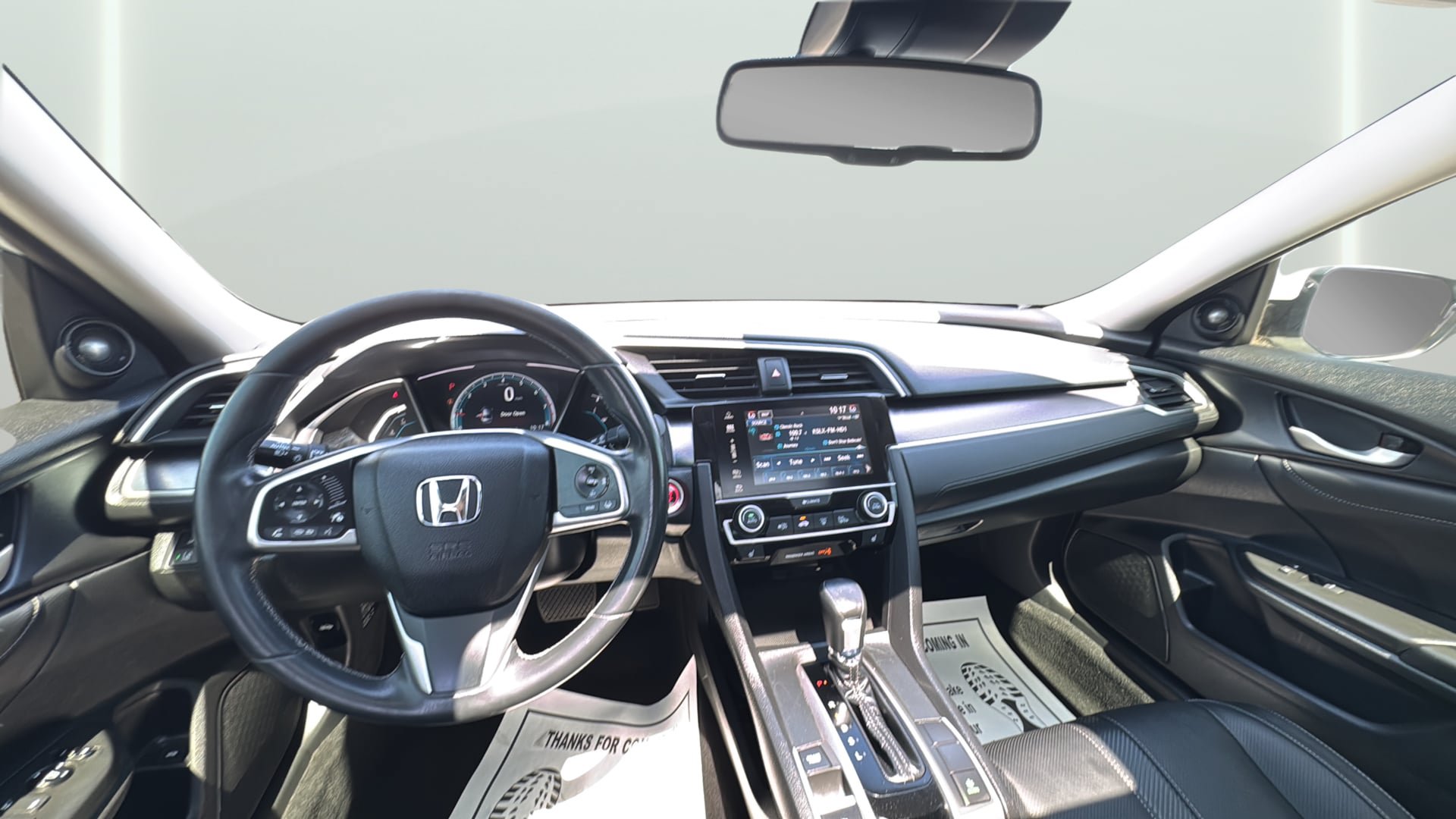 Used 2018 Honda Civic Touring image 14
