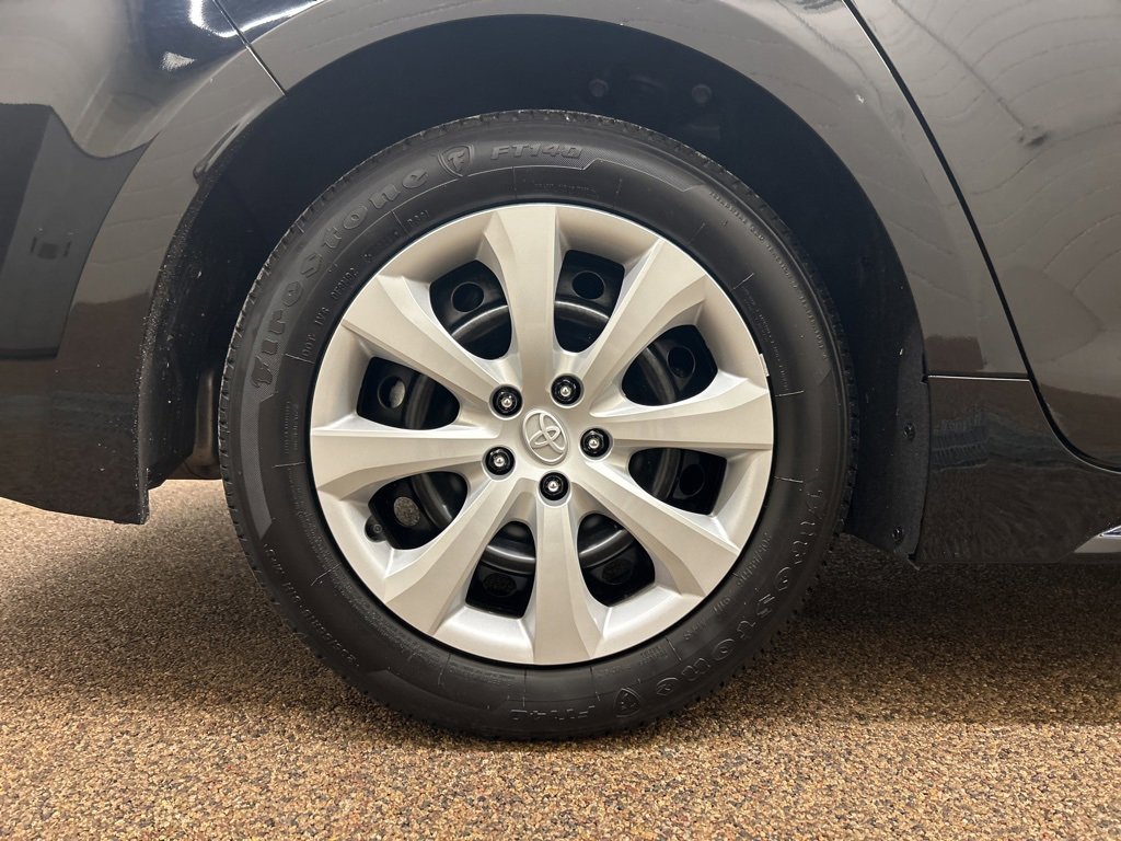 Used 2024 Toyota Corolla LE image 27