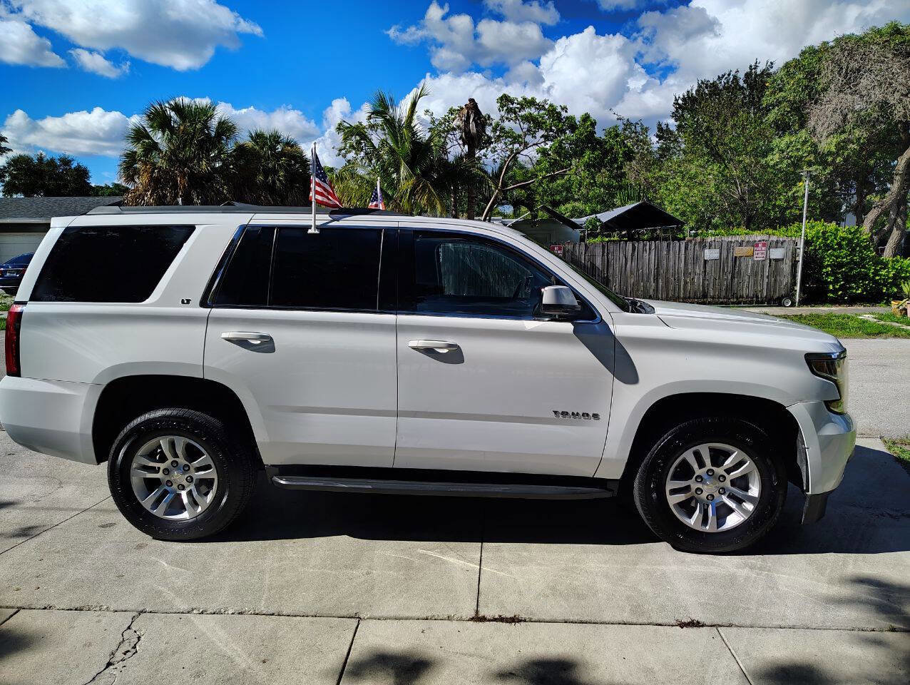 Used 2018 Chevrolet Tahoe LT image 9