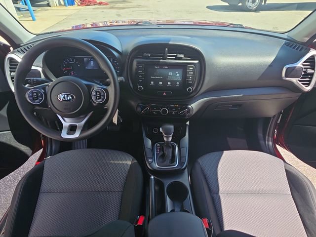 Used 2021 Kia Soul LX FWD image 10