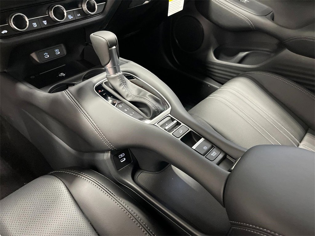 New 2026 Honda HR-V EX-L image 29