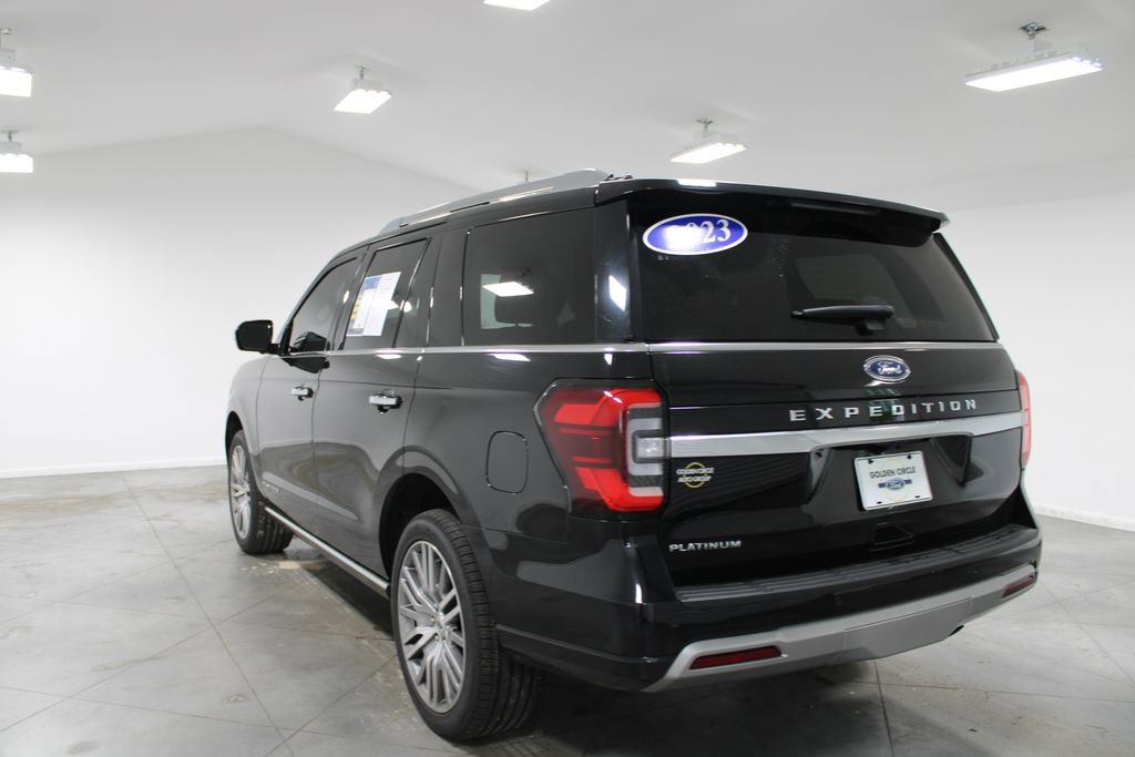Used 2023 Ford Expedition Platinum AWD/4WD image 7