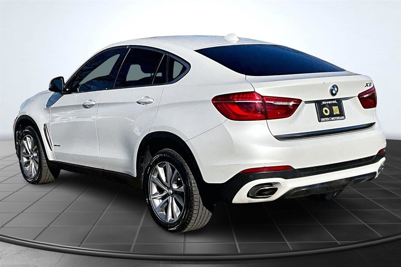 Used 2019 BMW X6 xDrive35i w/ Premium Package image 4