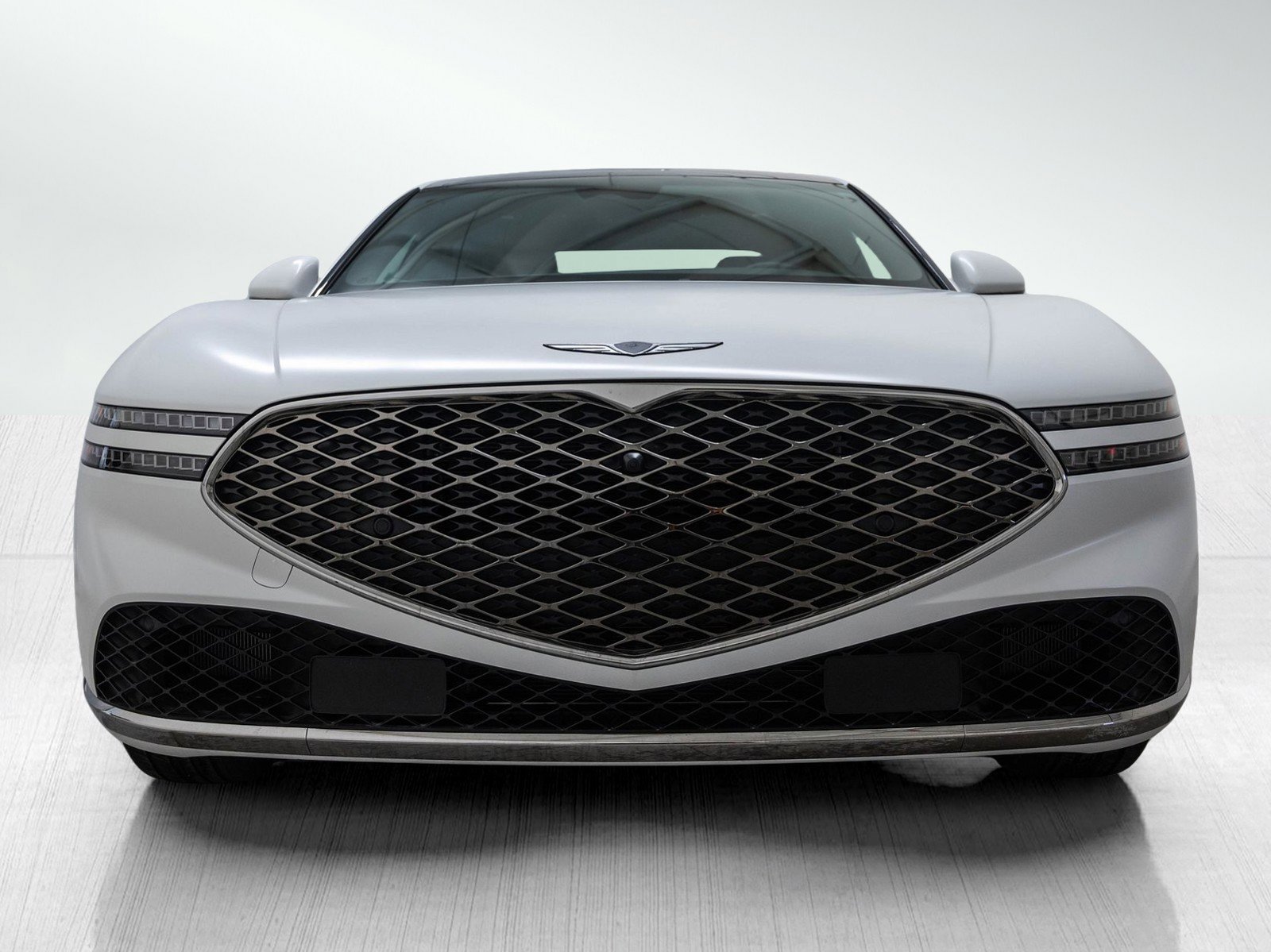 Used 2024 Genesis G90 3.5T image 2