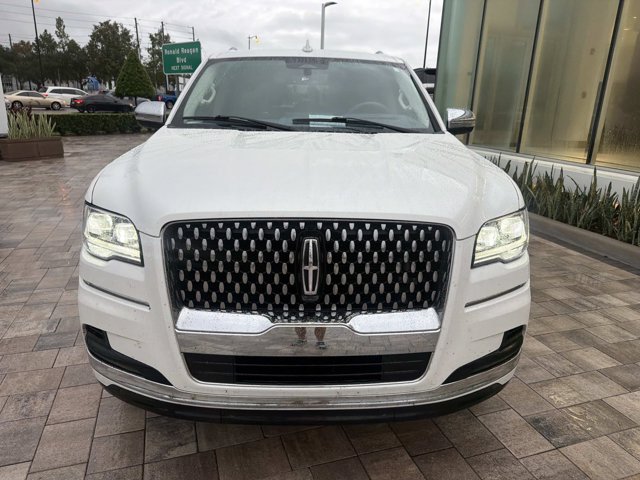 Used 2024 Lincoln Navigator L Black Label AWD/4WD image 7