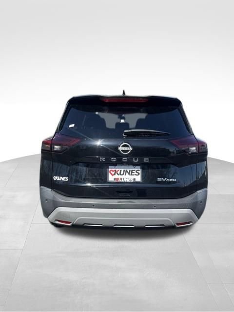 Used 2023 Nissan Rogue SV AWD/4WD image 5