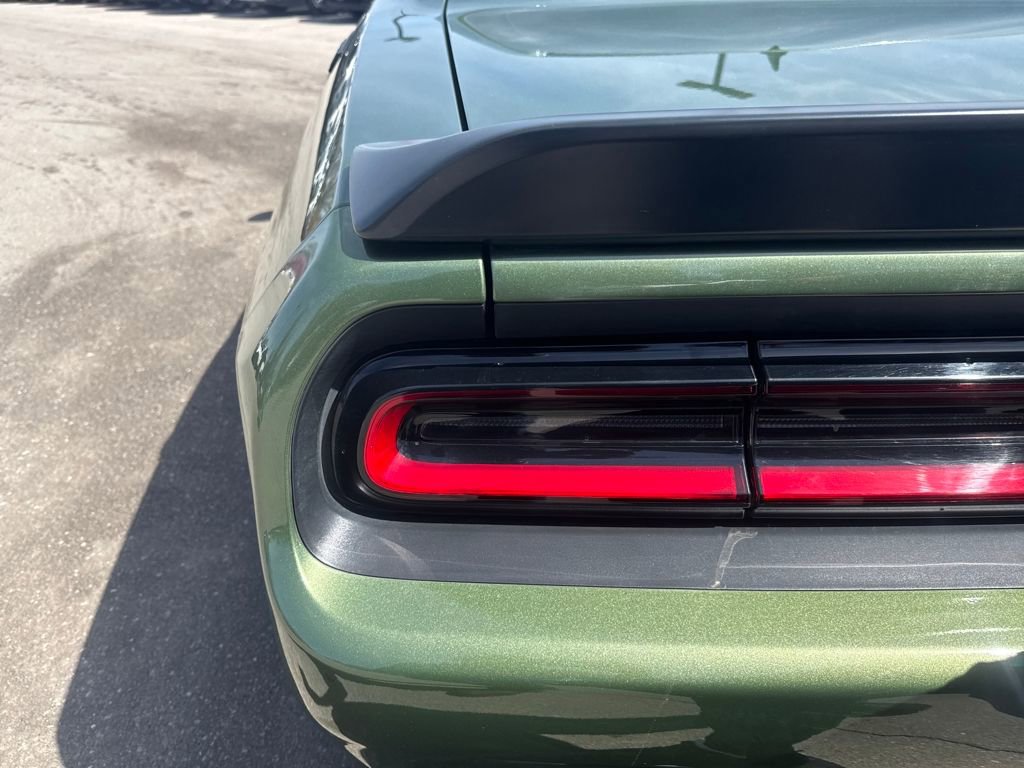 Used 2022 Dodge Challenger R/T Scat Pack RWD image 41