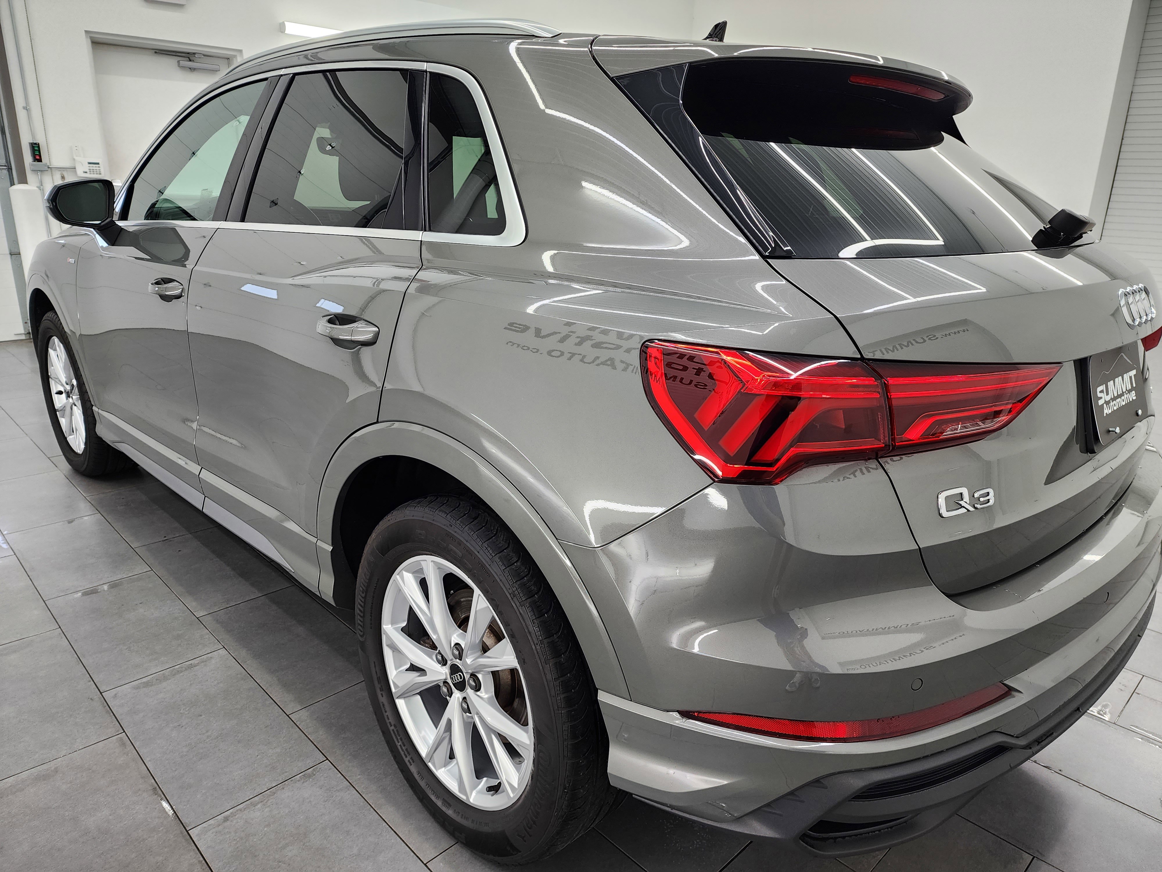 Used 2024 Audi Q3 2.0T Premium image 6