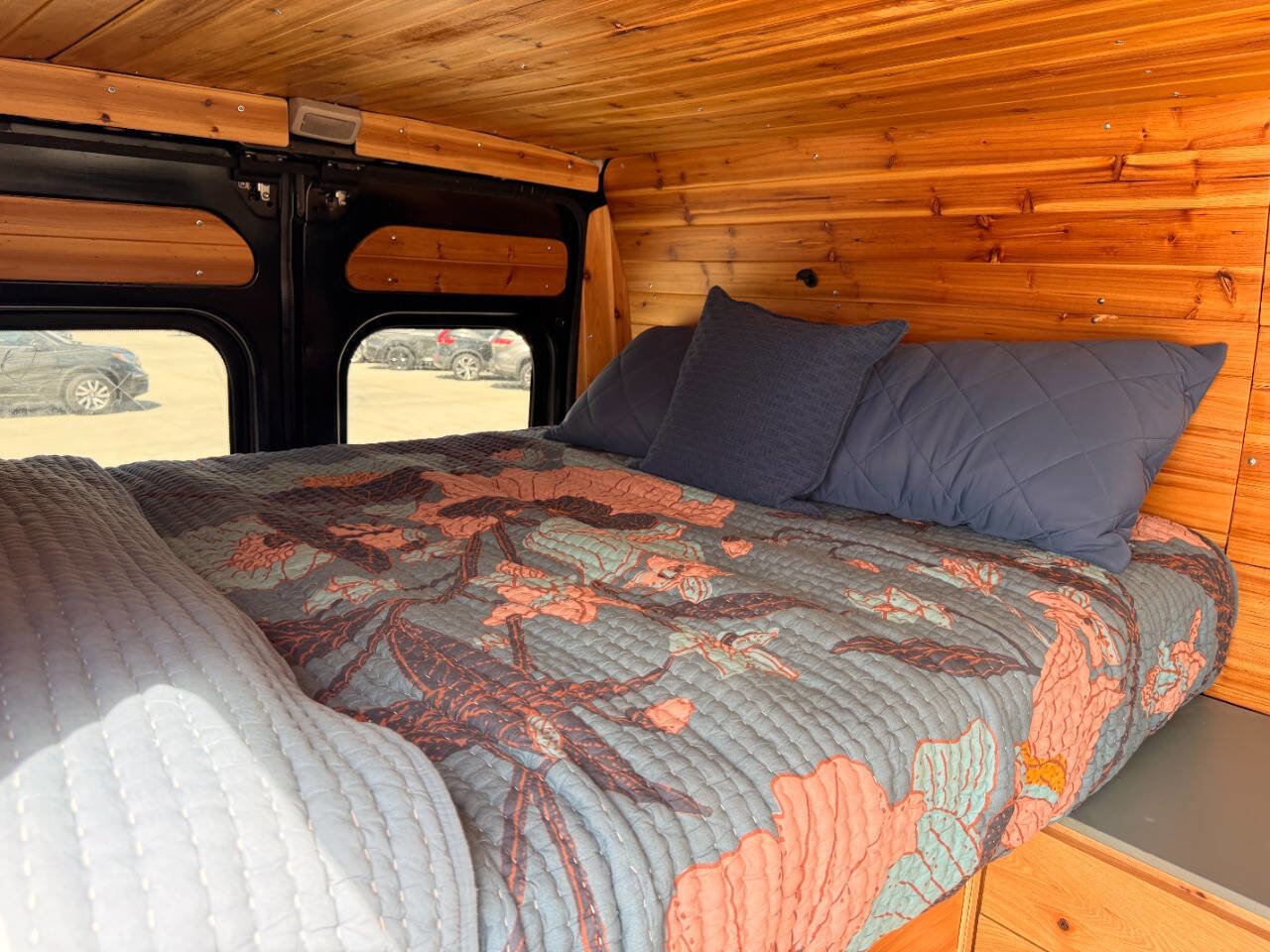 Used 2015 RAM ProMaster 2500 w/ Cargo Convenience Group FWD image 24