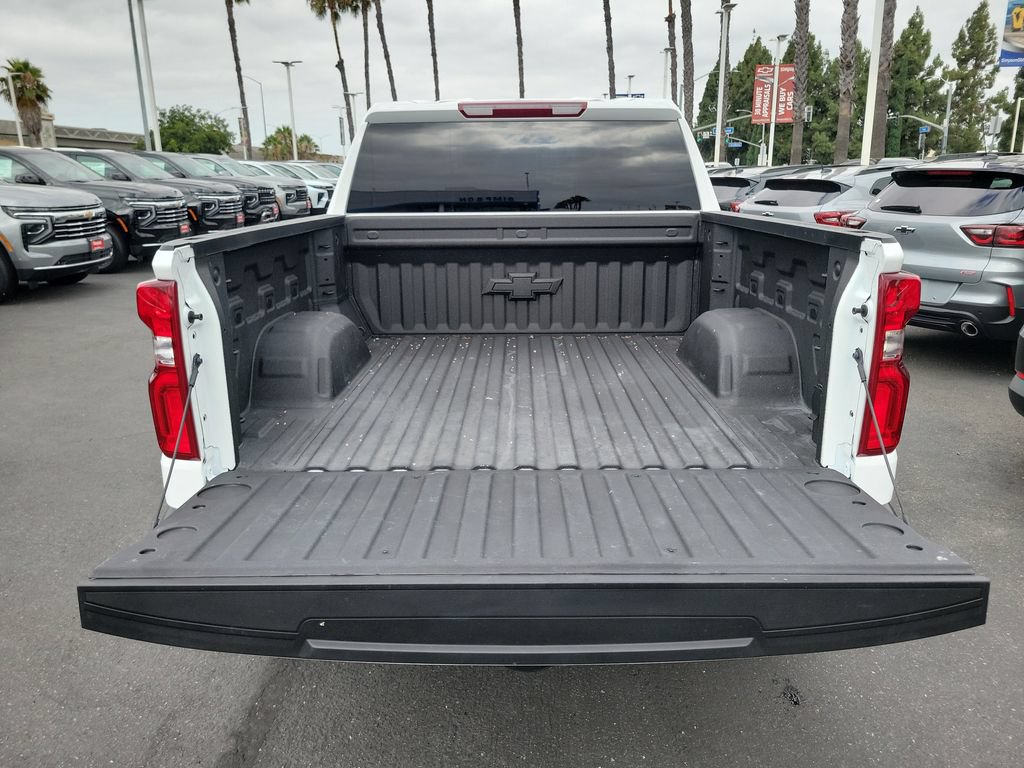 Used 2026 Chevrolet Silverado 1500 RST w/ RST Select Package RWD image 22