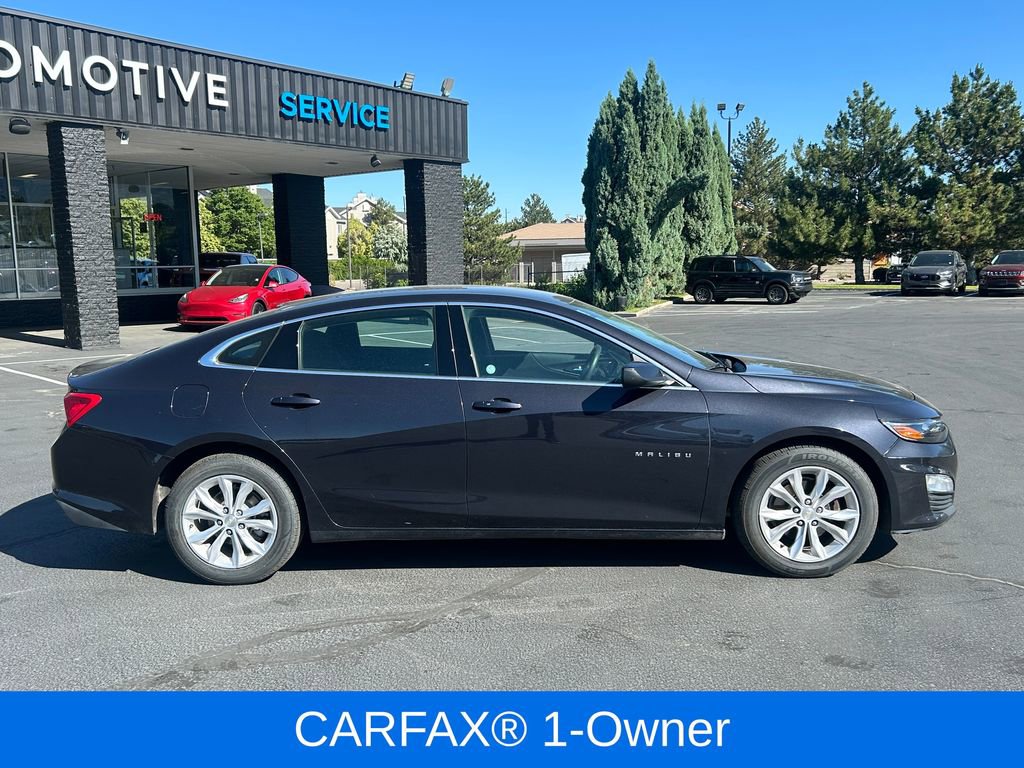 Used 2023 Chevrolet Malibu LT FWD image 2