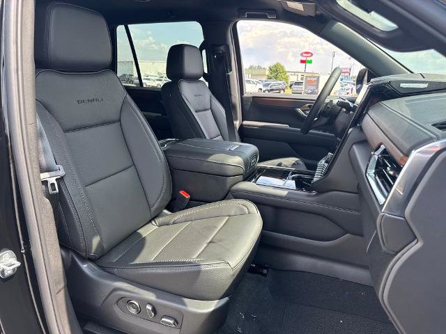 New 2025 GMC Yukon Denali image 9