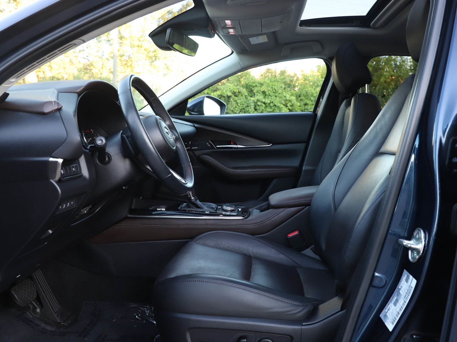 Used 2020 MAZDA CX-30 AWD w/ Premium Package image 22