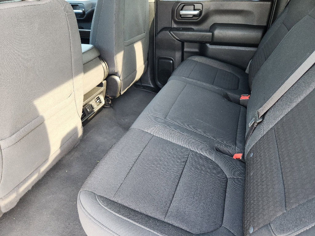 Used 2021 Chevrolet Silverado 3500 LT image 28