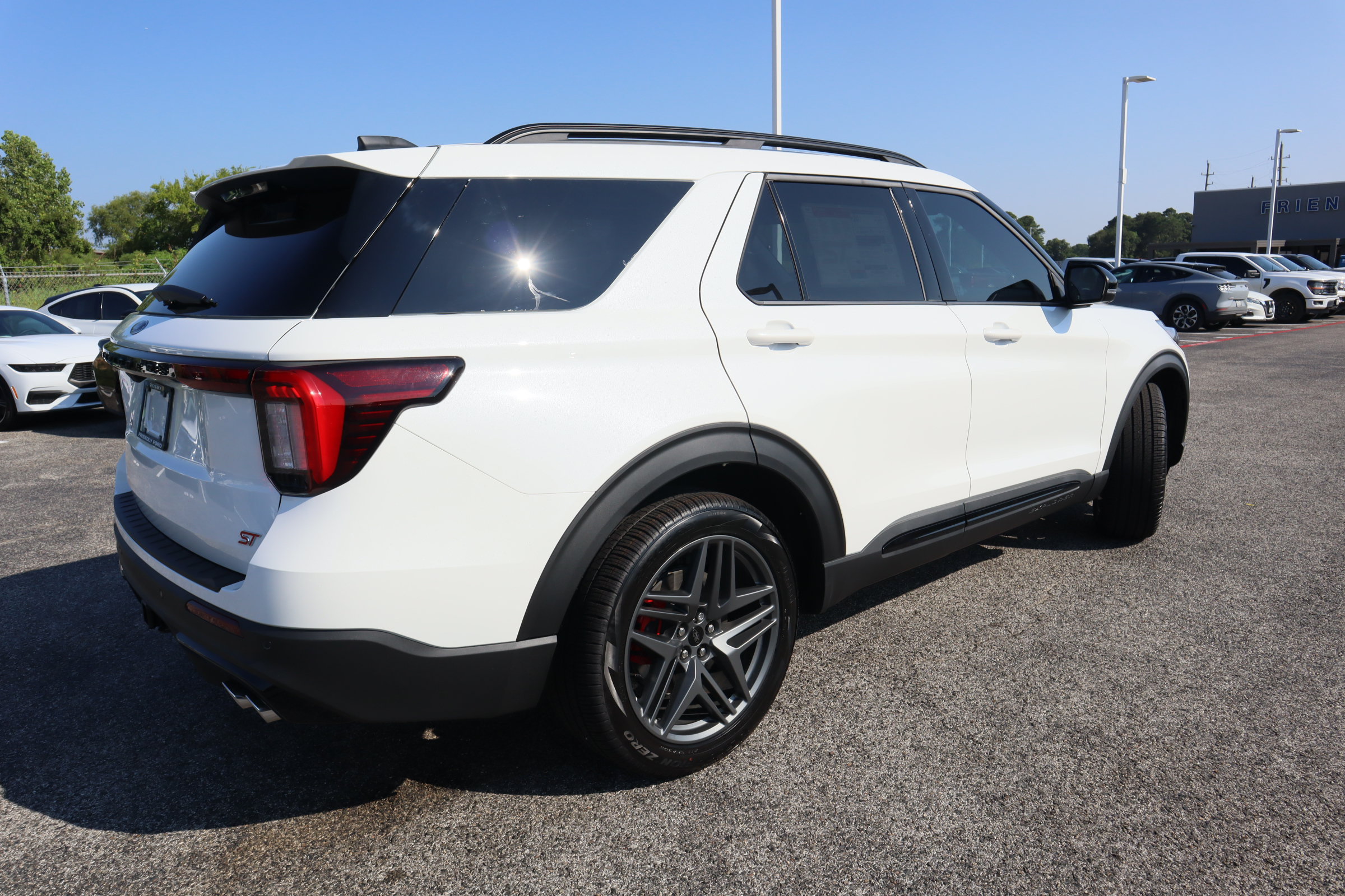 New 2025 Ford Explorer ST w/ Sun And Sound Package AWD/4WD image 3