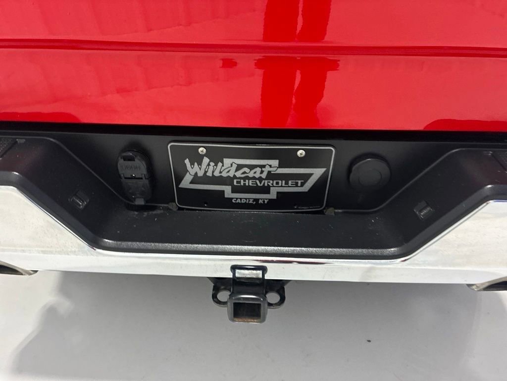 Used 2021 Chevrolet Silverado 1500 LT w/ Z71 Off-Road Package AWD/4WD image 6