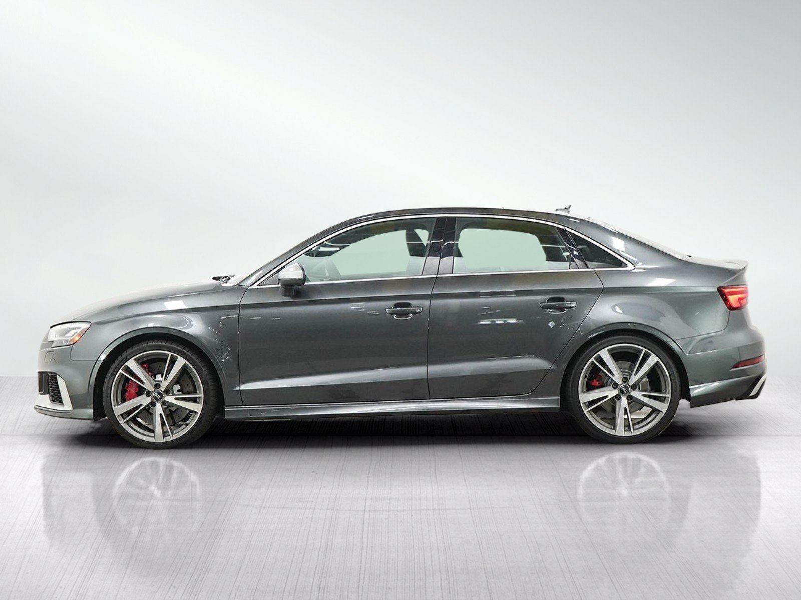 Used 2017 Audi RS 3 AWD/4WD image 2