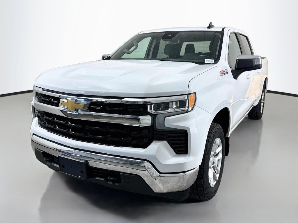 Used 2023 Chevrolet Silverado 1500 LT w/ Z71 Off-Road Package AWD/4WD image 4