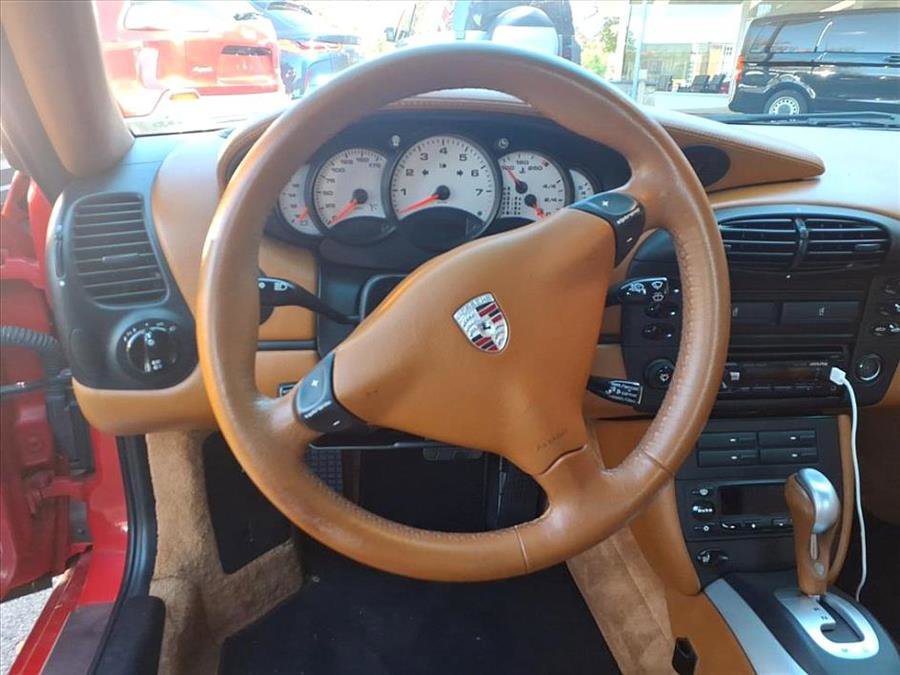 Used 2001 Porsche 911 Cabriolet image 23