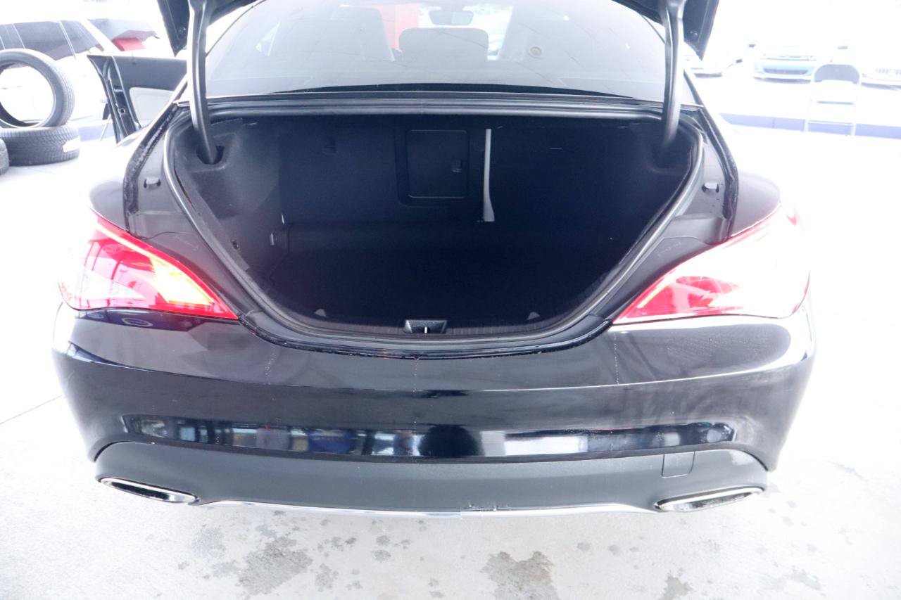 Used 2018 Mercedes-Benz CLA 250 image 32