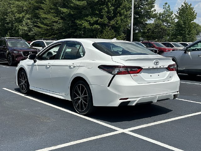 Certified 2024 Toyota Camry SE FWD image 6