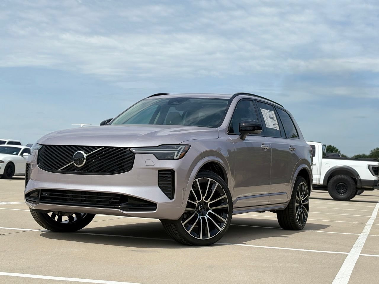 New 2026 Volvo XC90 B6 Ultra w/ Protection Package Premier AWD/4WD image 2