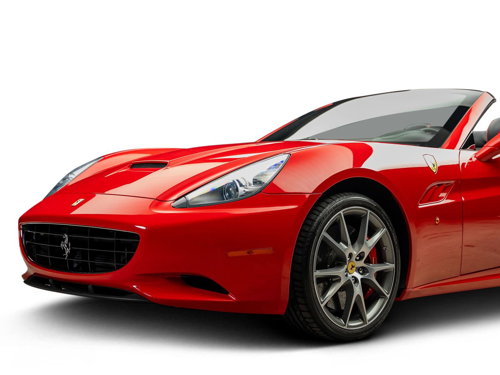 Used 2013 Ferrari California RWD image 16
